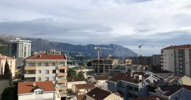 Wohnung 2 Schlafzimmer in Budva, Montenegro