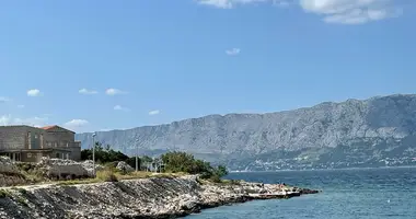 Plot of land in Opcina Selca, Croatia