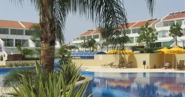 Mieszkanie 3 pokoi w Limassol, Cypr