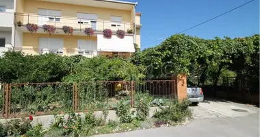 3 room house in Kastel Novi, Croatia