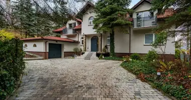 4 room apartment in Warsaw, Poland