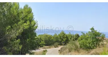 Plot of land in Grad Omis, Croatia