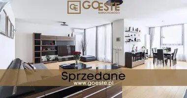 Apartamento 4 habitaciones en Smolice, Polonia