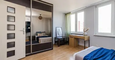 Квартира 2 комнаты в Варшава, Польша