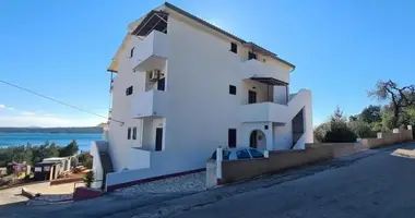 Hôtel 583 m² dans Comitat de Split-Dalmatie, Croatie
