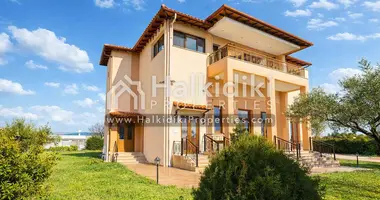 Villa 6 rooms in Nea Kallikrateia, Greece