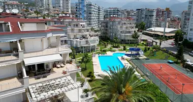 Apartamento 3 habitaciones en Muratpasa, Turquía
