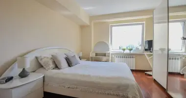 Wohnung 3 zimmer in Warschau, Polen