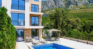 Villa 6 habitaciones en Rijeka Rezevici, Montenegro