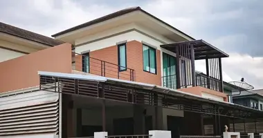 Haus 4 Schlafzimmer in Klet Kaeo, Thailand