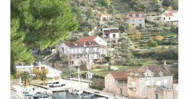 3 room house in Opcina Sutivan, Croatia