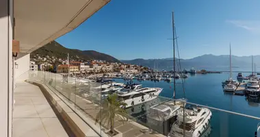 Wohnung 4 zimmer in Kumbor, Montenegro