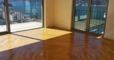 Penthouse in Dobrota, Montenegro