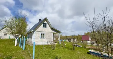 Dom w Krasnienski sielski Saviet, Białoruś