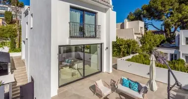 3 bedroom house in San Pedro Alcantara, Spain