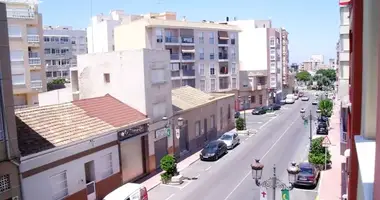 3 bedroom apartment in Guardamar del Segura, Spain