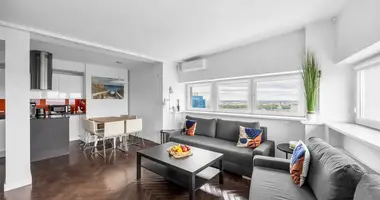 Wohnung 3 zimmer in Warschau, Polen