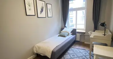 Wohnung 3 zimmer in Warschau, Polen