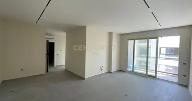 Apartamento 3 habitaciones en Golem, Albania