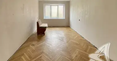 4 room apartment in Muchaviecki sielski Saviet, Belarus