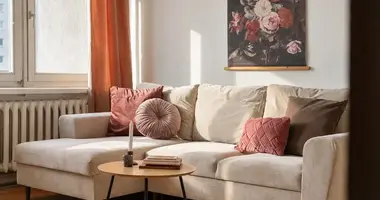Wohnung 3 zimmer in Warschau, Polen