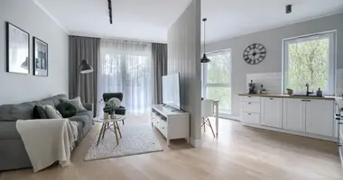 Wohnung 3 zimmer in Warschau, Polen