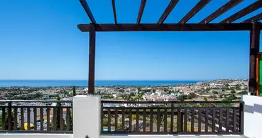 2 bedroom apartment in Peyia, Cyprus