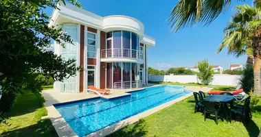 Villa 5 habitaciones en Serik, Turquía