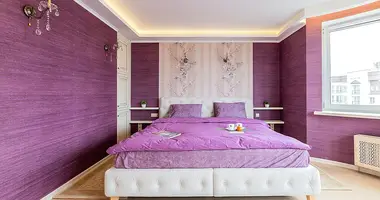 Apartamento 4 habitaciones en Minsk, Belarús