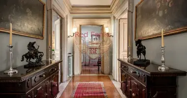 Apartamento 6 habitaciones en Roma, Italia