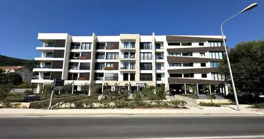 Apartamento 2 habitaciones en Tivat, Montenegro