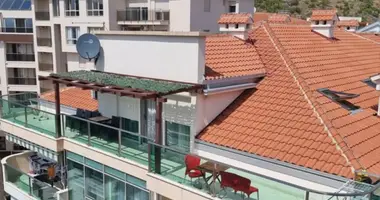 Wohnung 4 Schlafzimmer in Boreti, Montenegro
