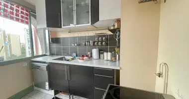 2 bedroom apartment in Metropolitan France, France