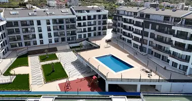 4 bedroom apartment in Cinarcik, Turkey