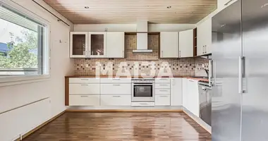 Appartement 2 chambres dans Jarvenpaa, Finlande
