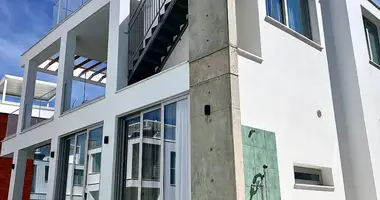Wohnung 4 Schlafzimmer in Gazimagusa Belediyesi, Nordzypern
