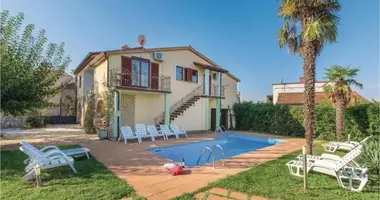 Hotel 300 m² w Grad Porec, Chorwacja