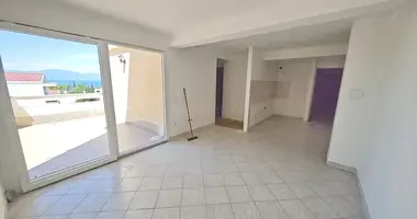 3 bedroom apartment in Njivice, Croatia