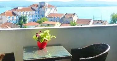 Apartamento 3 habitaciones en Tivat, Montenegro