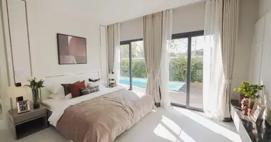 Villa 4 bedrooms in Pattaya City, Thailand