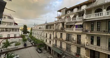 Квартира 4 комнаты в Батуми, Грузия