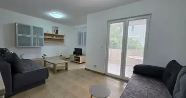 Wohnung 2 Schlafzimmer in Becici, Montenegro