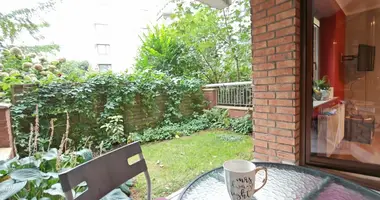 Квартира 1 комната в Варшава, Польша