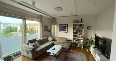 Apartamento en Podgorica, Montenegro