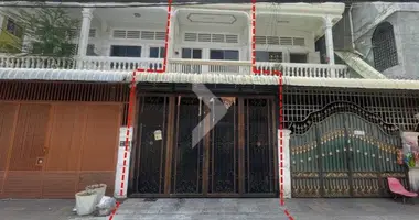 Commercial property in Sangkat Phsar Daeum Thkov, Cambodia