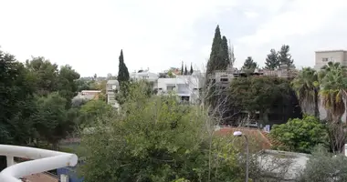 Apartamento 5 habitaciones en Ra'anana, Israel