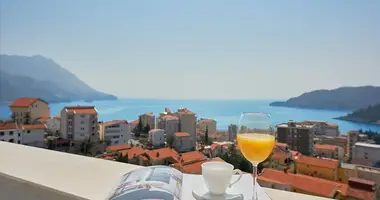 4**** hotel for sale in Becici, 400m from the beach в Бечичи, Черногория