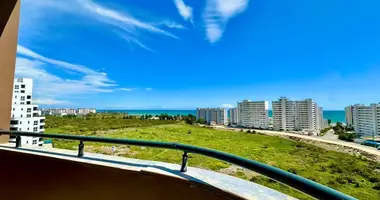 2 bedroom apartment in Mezitli, Turkey