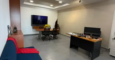 Commercial property 70 m² in Bashkia Durres, Albania