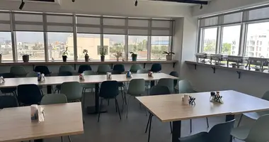 Pomieszczenie biurowe 700 m² w Limassol, Cypr